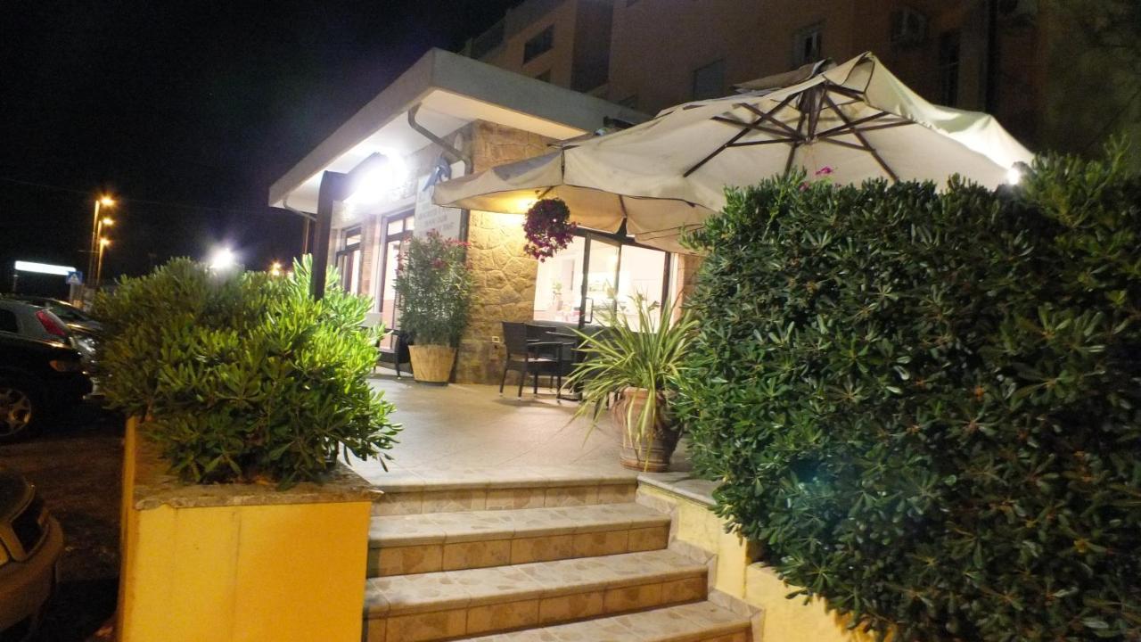 Hotel Umberto Rosolina Mare Dış mekan fotoğraf